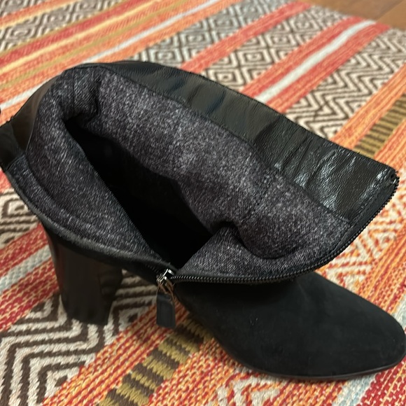 Aquatalia $495 Dottie Black Suede Buckle Bootie size 6.5 - Picture 8 of 11